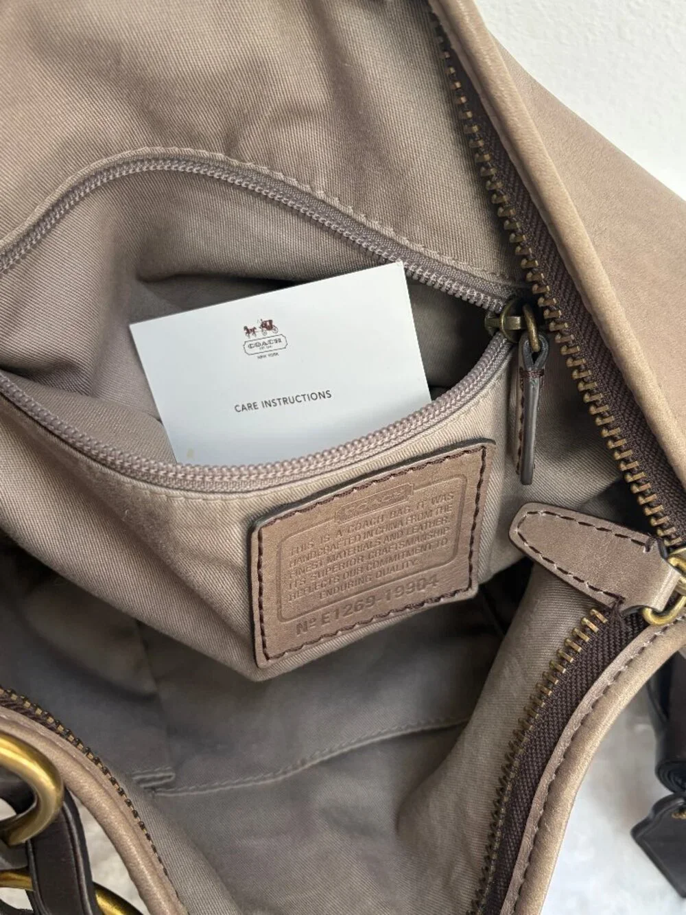 Coach Legacy Pinnacle Bohemian Leather Large Duffel 19904 - Taupe - $698 - EUC